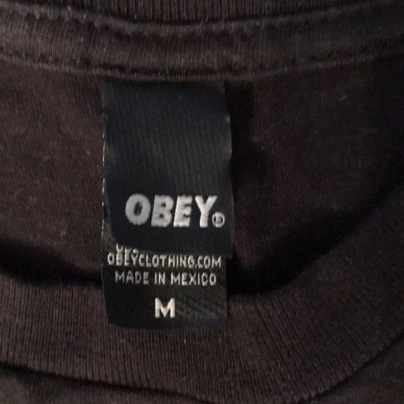 Obey Propaganda Tee Size Med - Picture 2 of 4